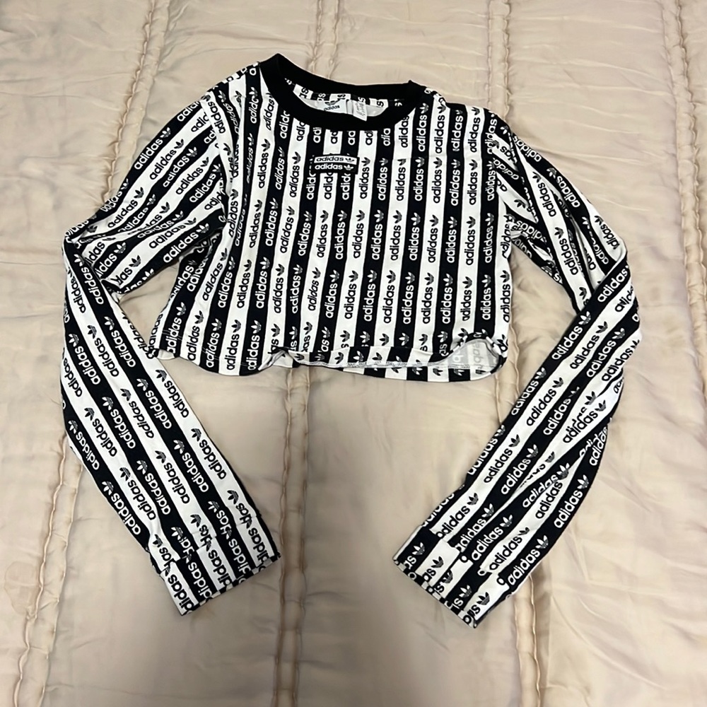 Adidas crop top size S
